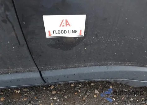 2018 Jeep Compass Latitude 4X4 из США, поврежденный, VIN 3C4NJDBBXJT262461